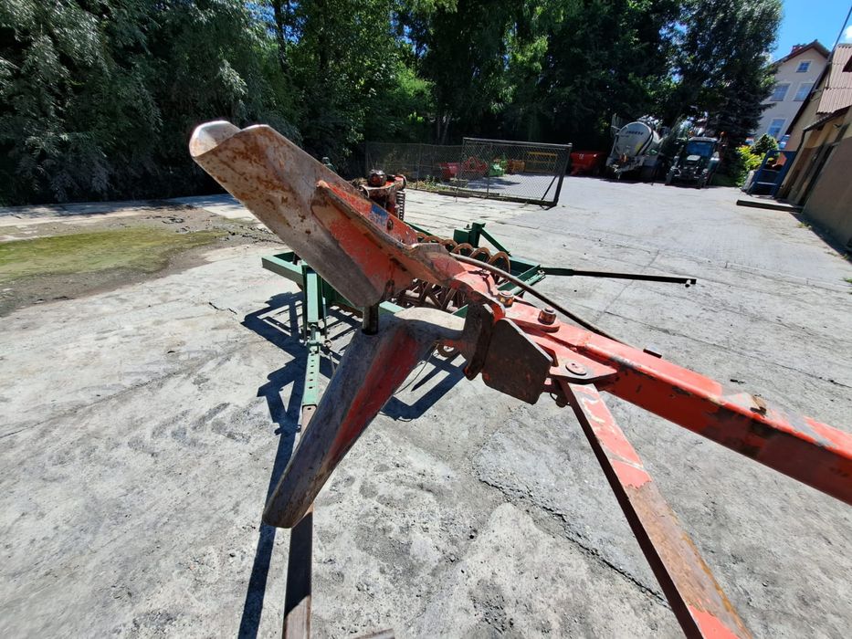 Ramię wału pługa Kuhn