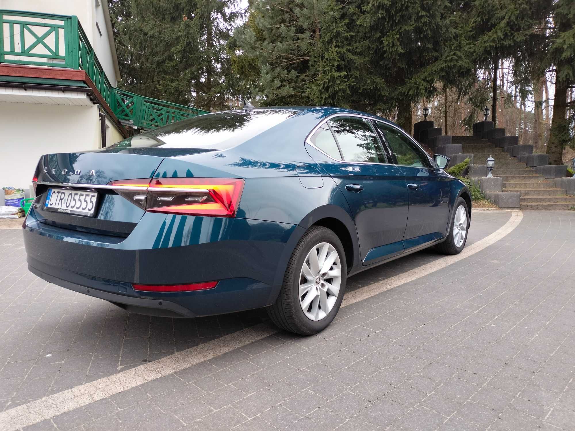 Skoda Superb-Lift-Polski salon, przebieg 64000, bezwypadkowy