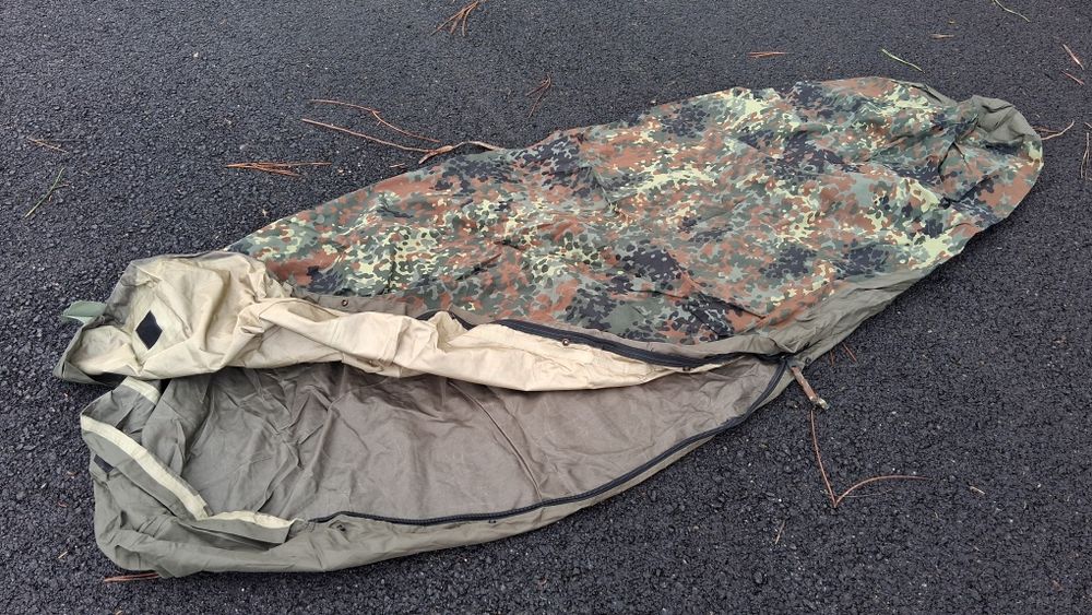 Pack militar de sobrevivência