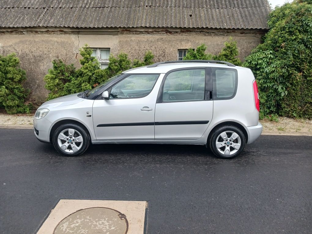 Skoda Roomster 1.4Mpi 2007r Klima Ładna Zadbana Ważne Opłaty