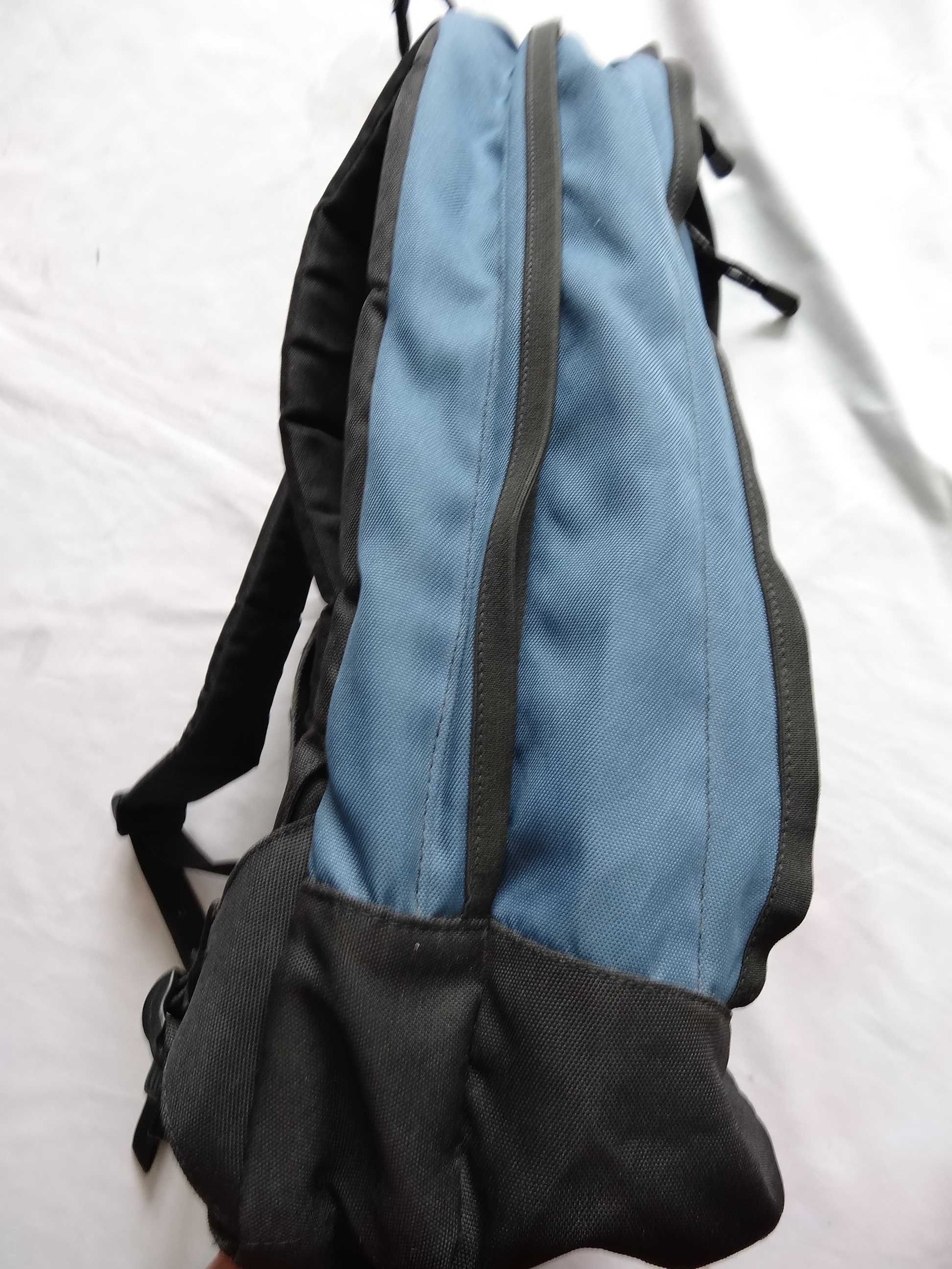 Plecak ALPINUS LAPTOP Miejski Turystyczny
