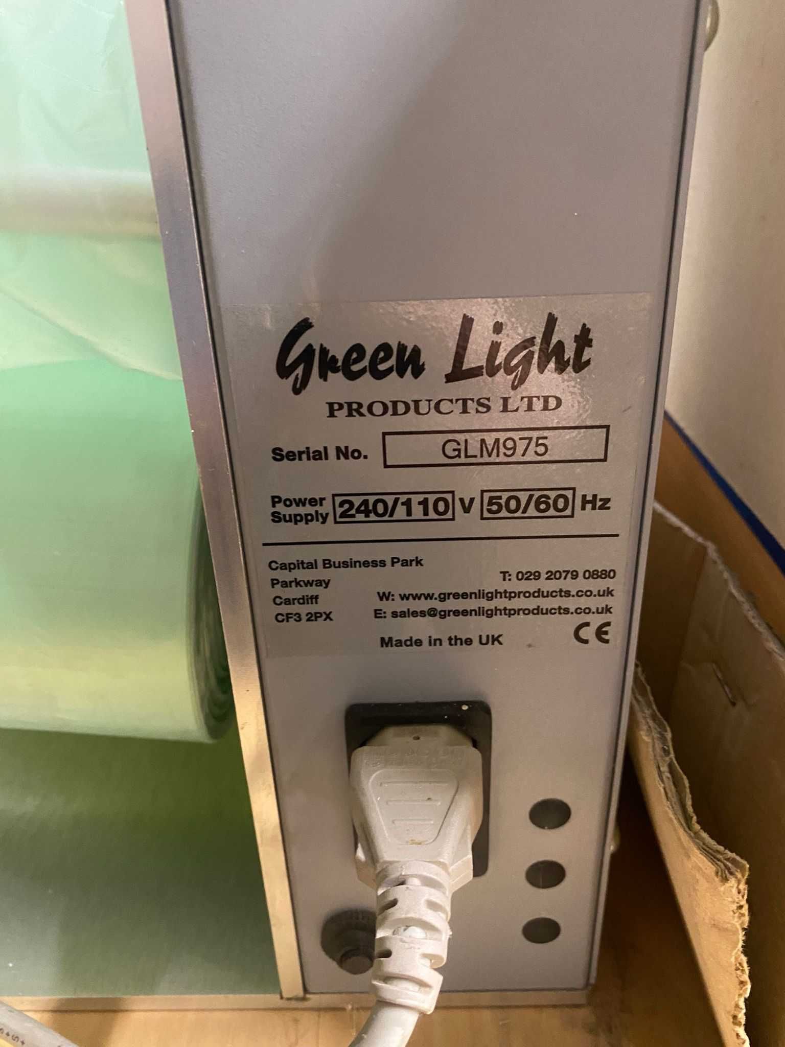 Maszyna do produkcji poduszek powietrznych GLM975 – Green Light (UK)