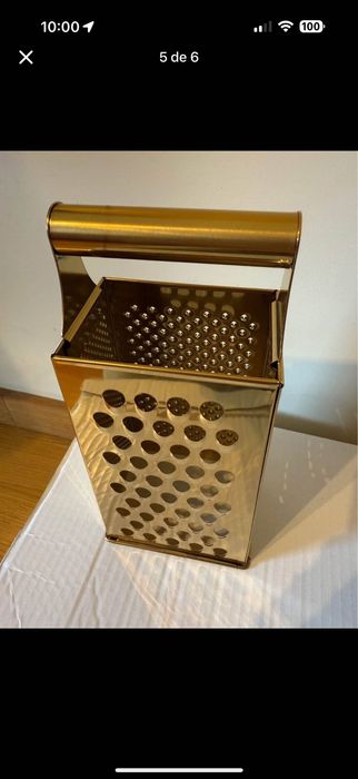 Ralador legumes/queijo dourado