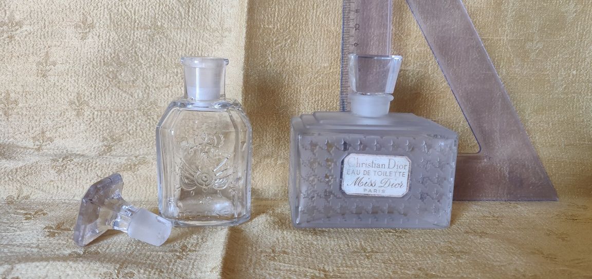 Frascos de perfume antigos, Dior e Guerlain