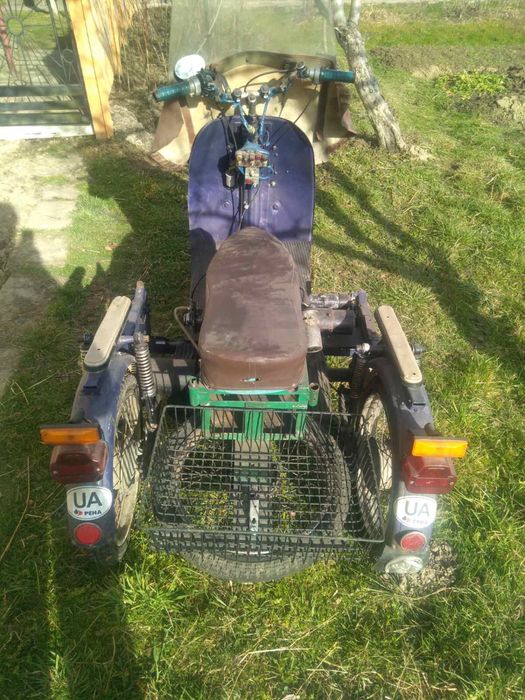 Муравей мотоцикл