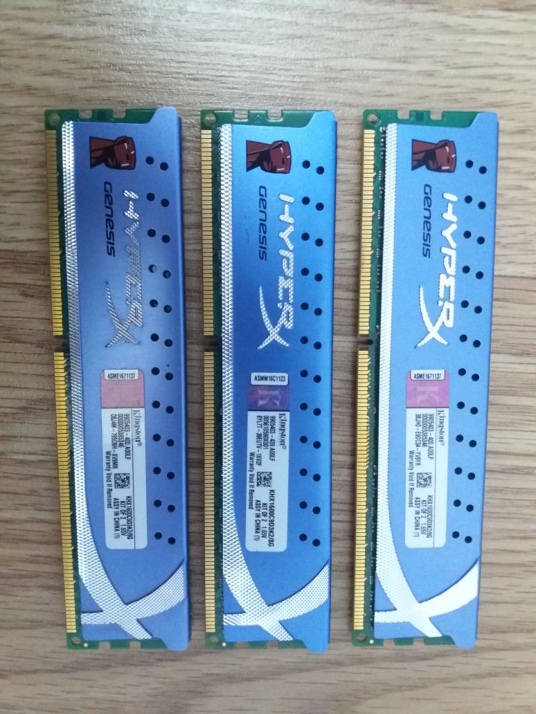 Пам'ять для настільних комп'ютерів HyperX (3x4GB) DDR3 1600 MHz