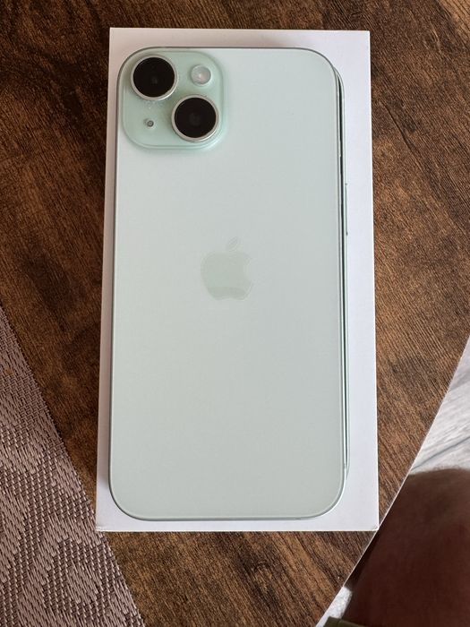 Iphone 15 128 gb idealny stan