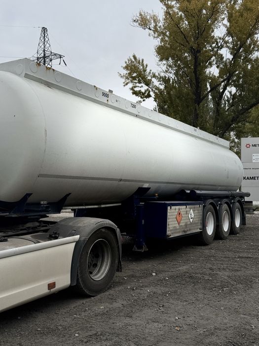 Напівпричіп SIMATRA 2001рік