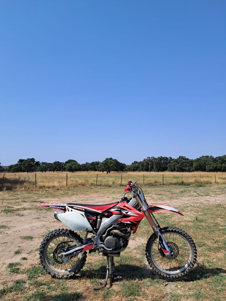 Honda Crf 450 negociável