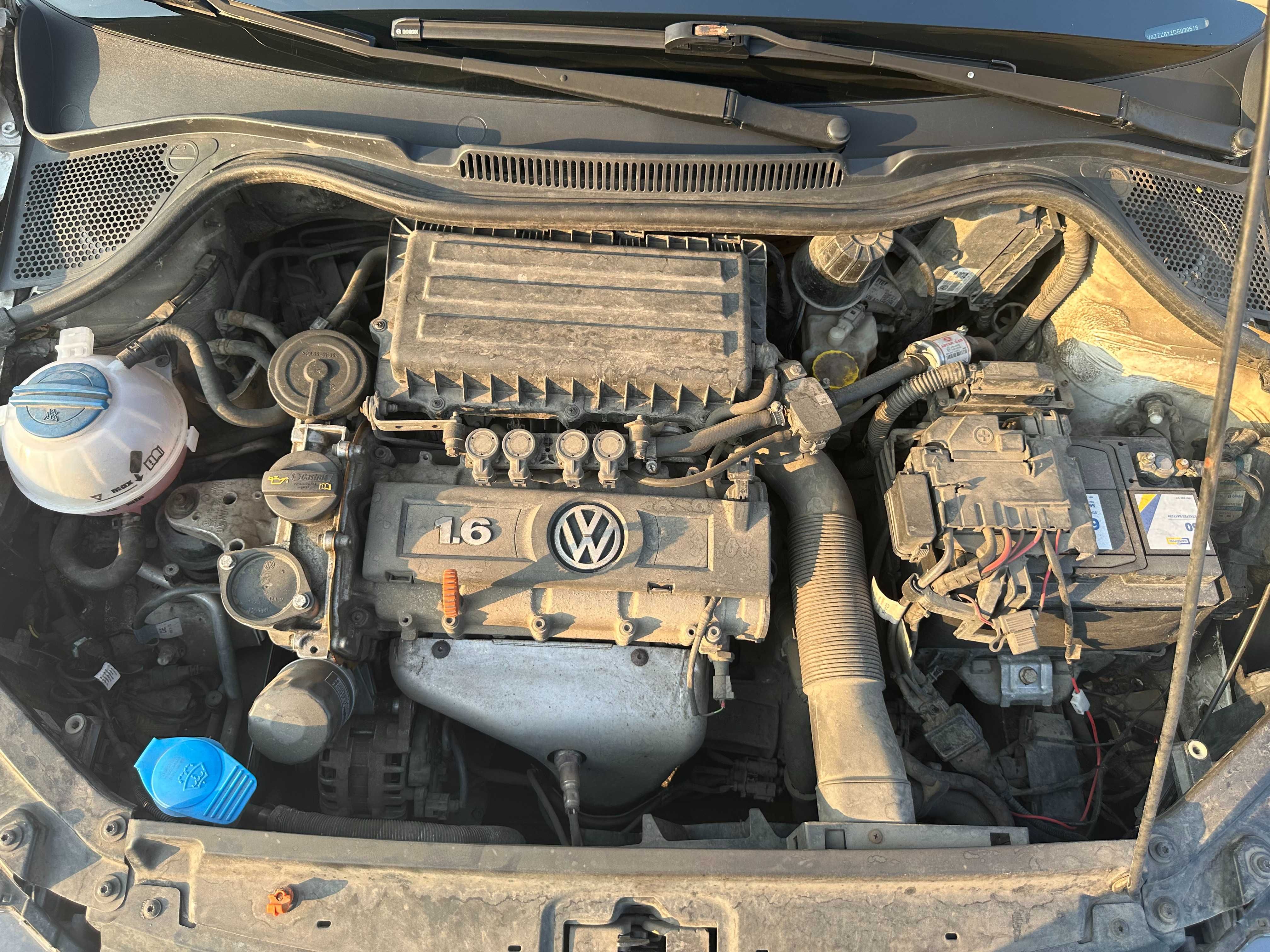 Продам Volkswagen Polo Sedan (2012)