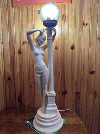 Скульптура-світильник , статуетка … вічна таємниця молодості та краси