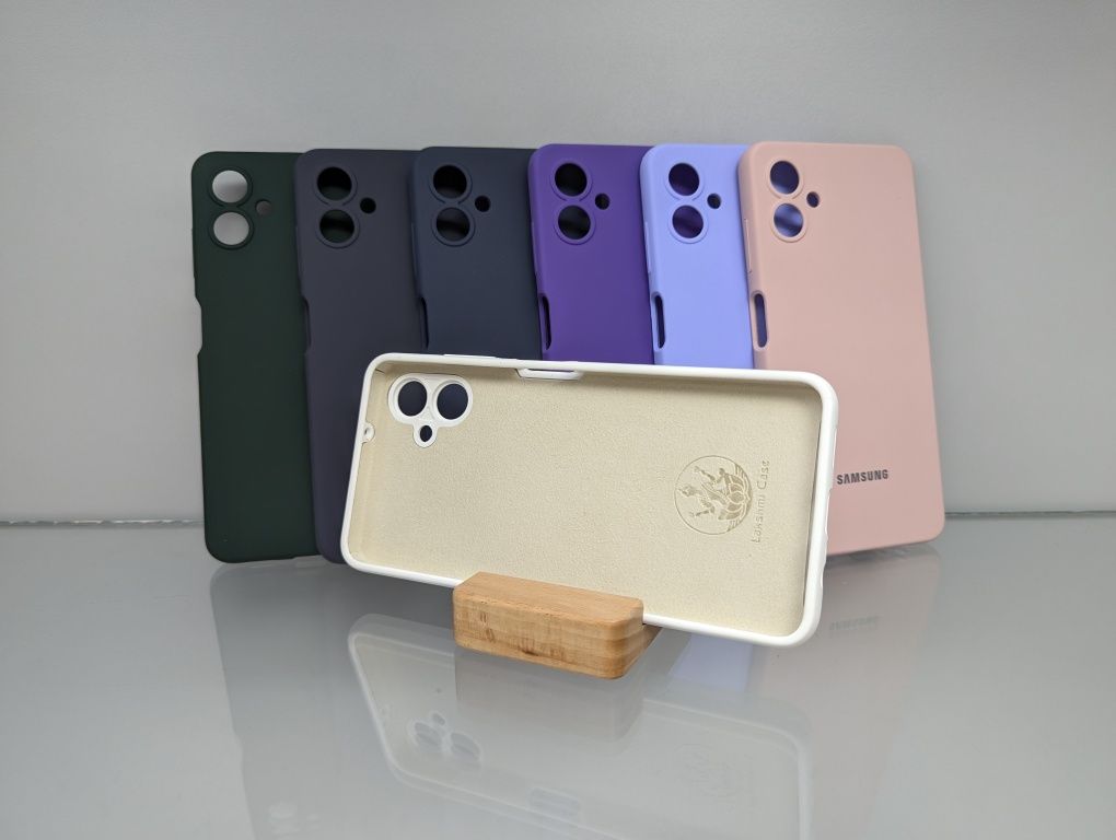 Samsung A06 с логотипом Противоударный чехол софт тач все модели