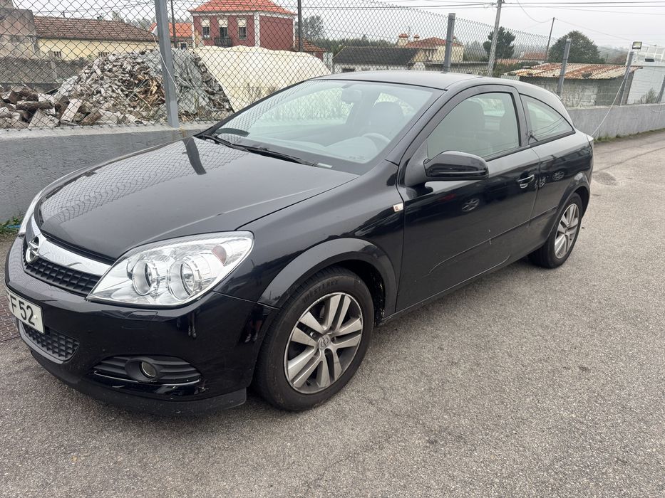 Opel Astra GTC 1.3CDTI 90 CV 5 L
