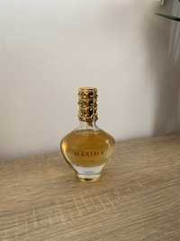 Perfuma Avon maxima