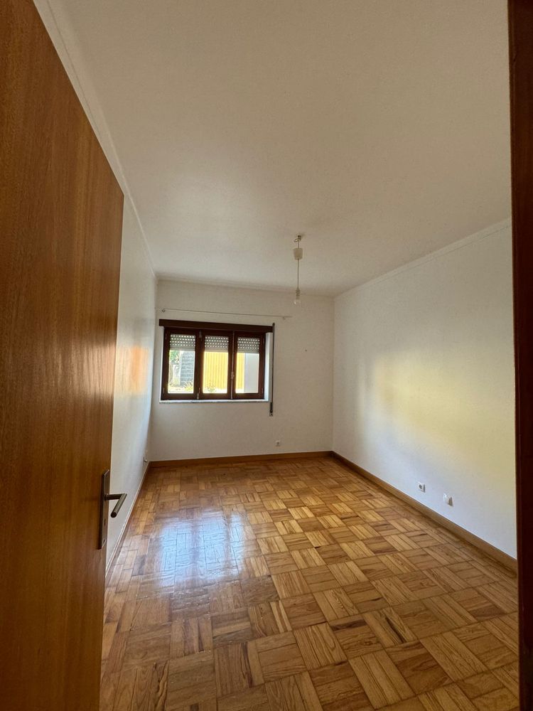 Arrenda-se APT T3