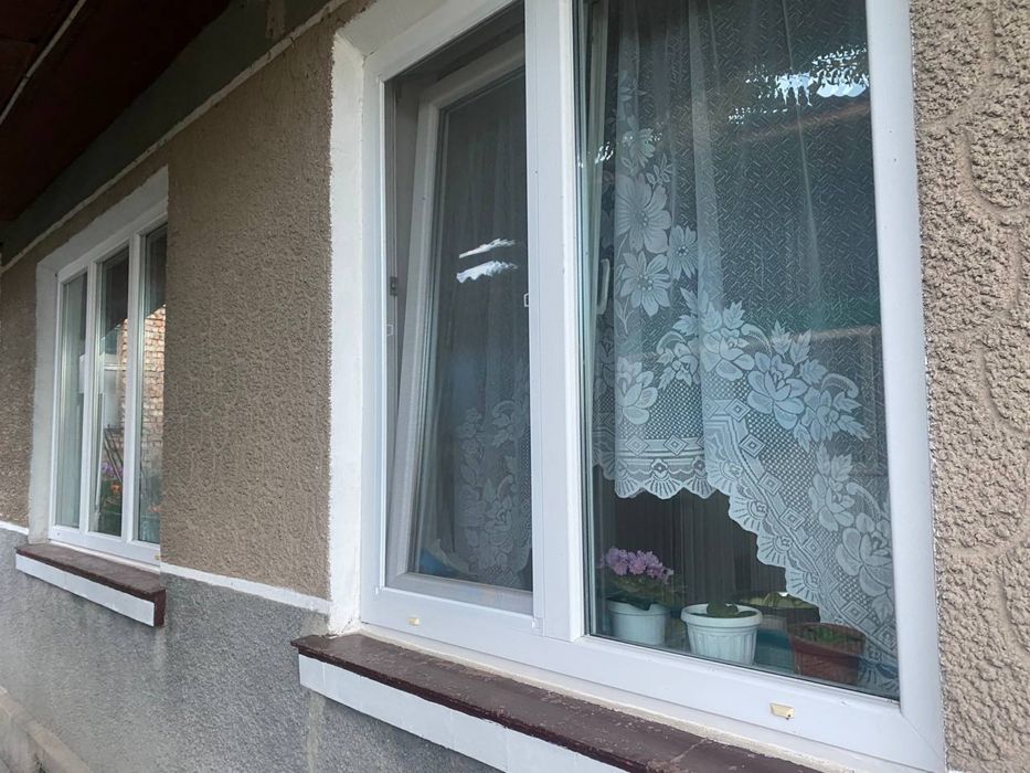 Продам цегляний будинок