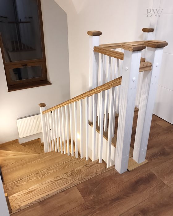 Сходи з дерева на замовлення