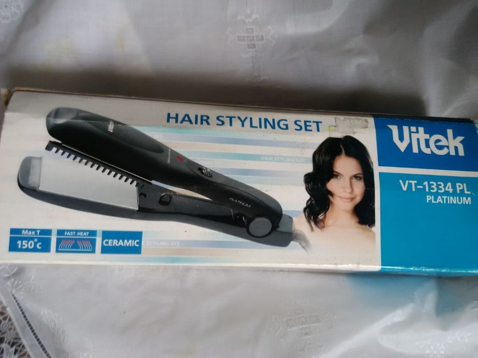 Выпрямитель для волос VITEK VT-1334 pl