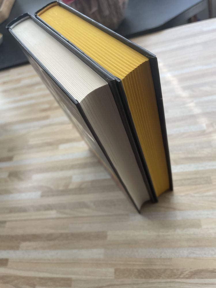 Трилери. Дві книги -300 грн.