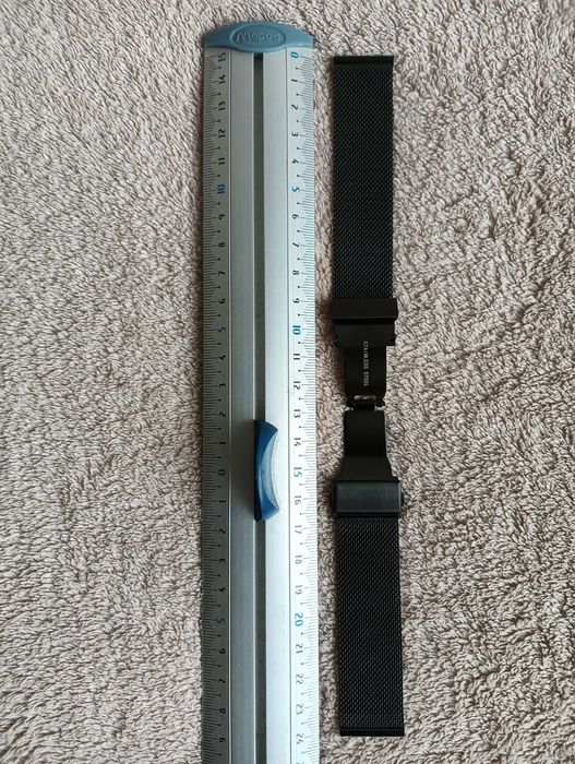 Bransoleta EACHE SSM06-B-22 22 mm czarna mesh