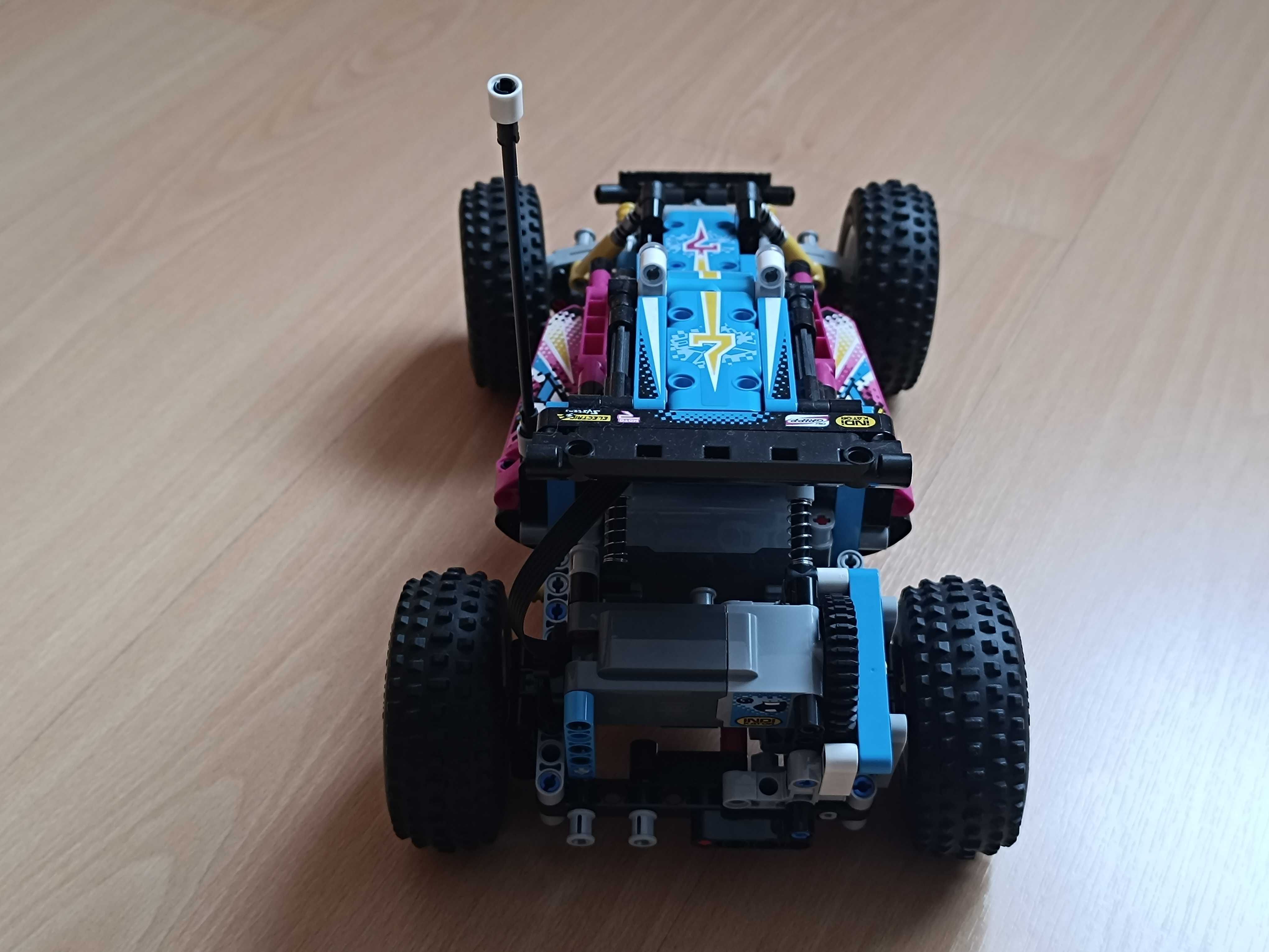 Conjunto Lego Technic 42124 (Buggy Todo-o-Terreno)