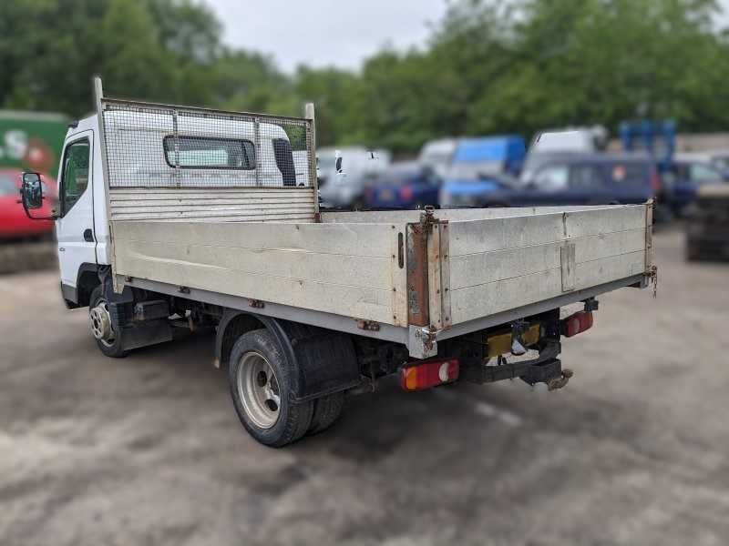 Mistubishi Canter Fuso 3.0DI 2006 para peças