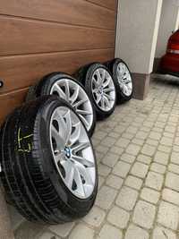 Felgi aluminiowe BMW z oponami Pirelli R17 225/45
