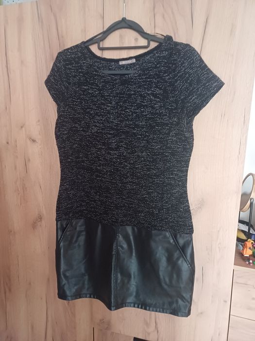 Sukienka Orsay dopasowana z kieszeniami