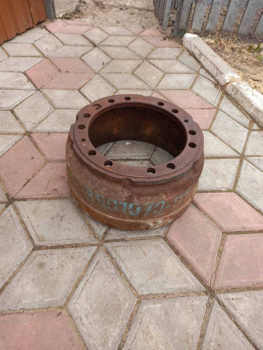 Гальмівні барабани маз
