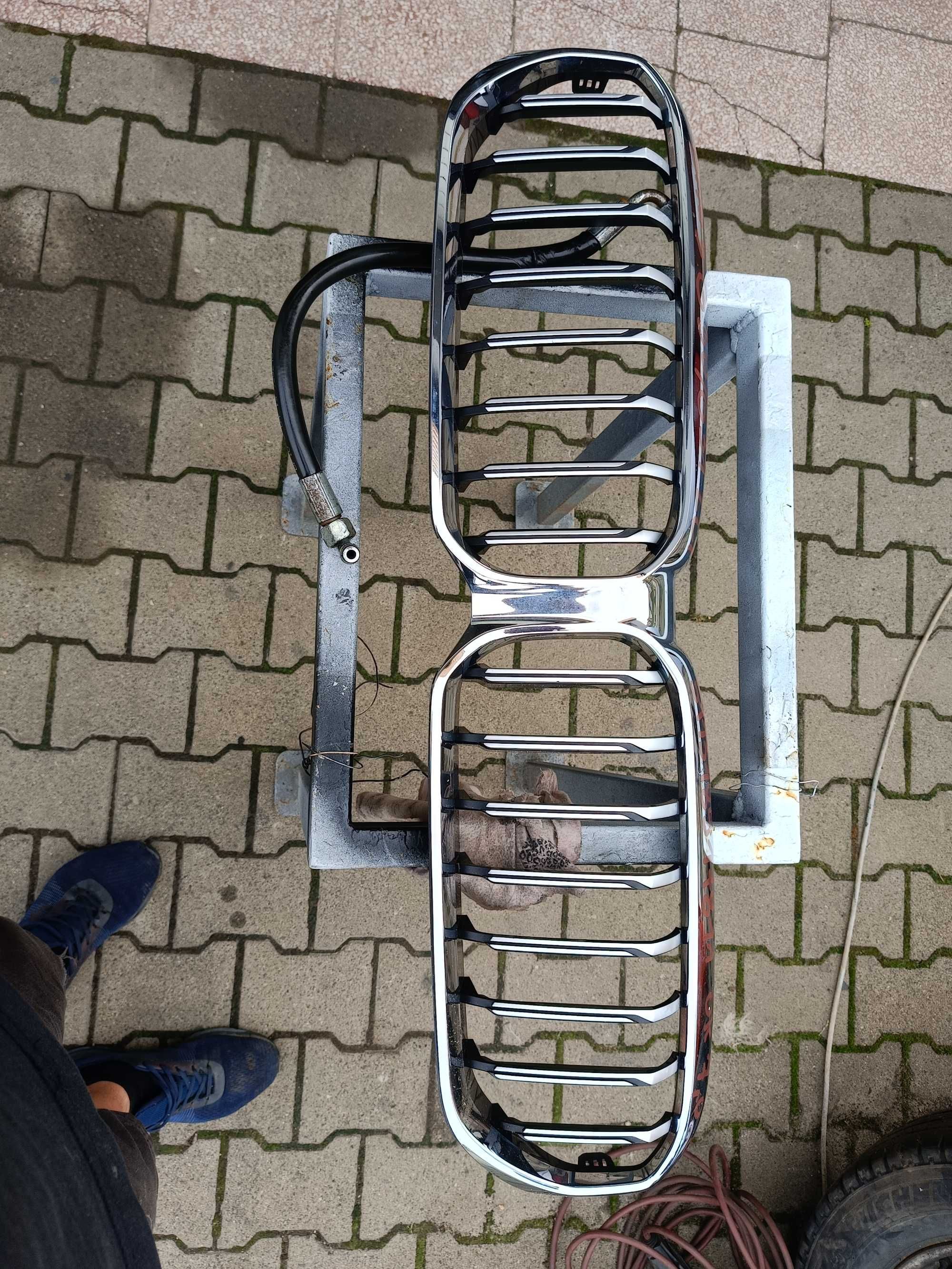 Atrapa chłodnicy grill BMW G30/G31