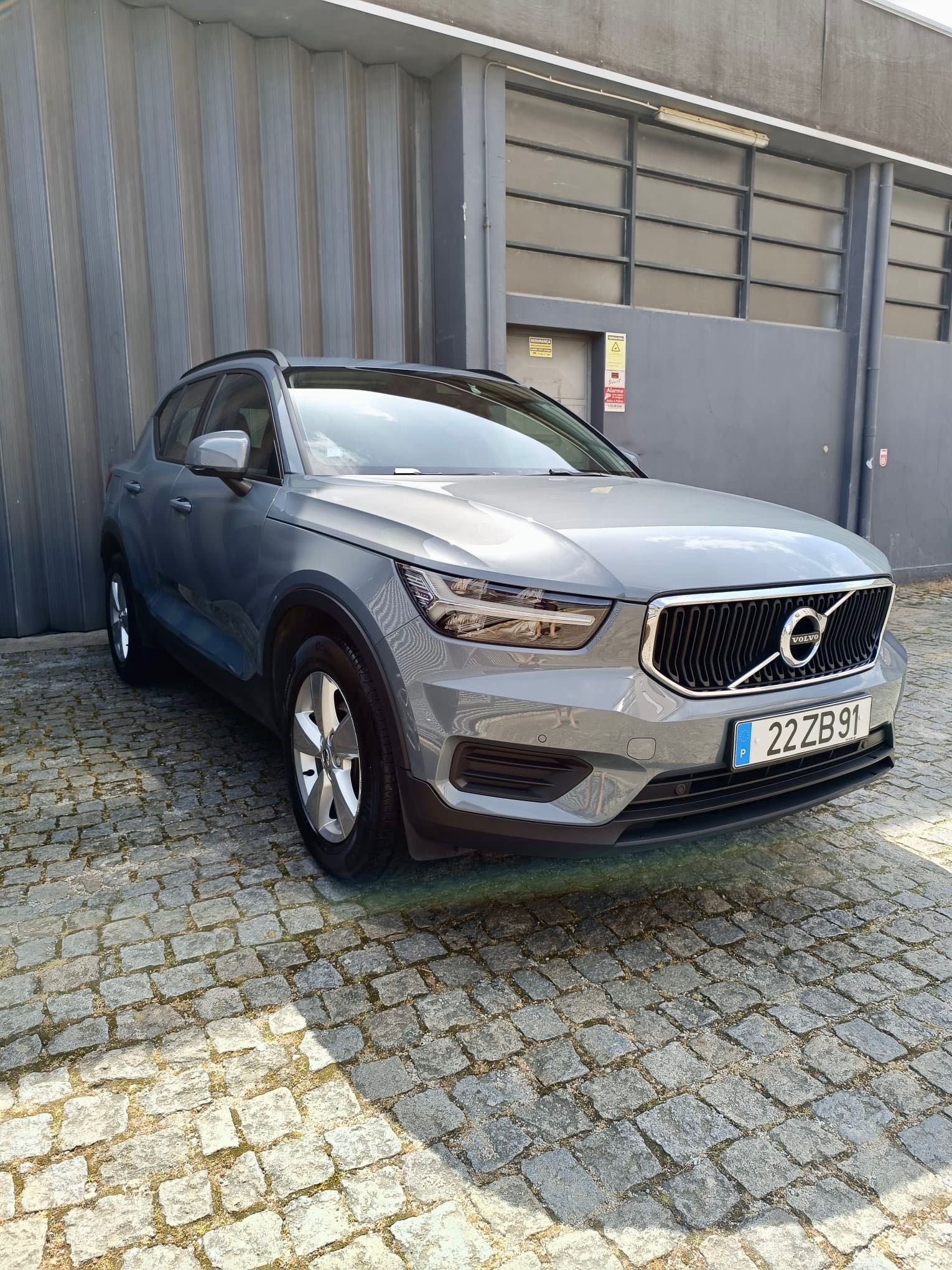 Volvo XC40 1.5 T3 momentum plus geartronic