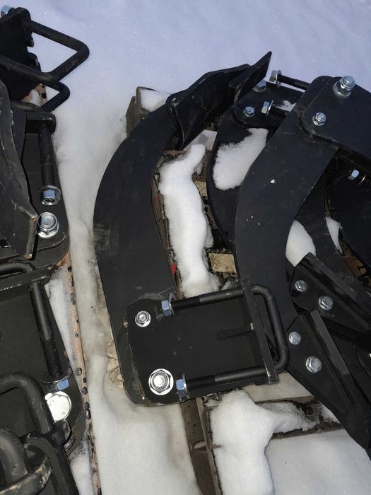 Rama proszkowo malowana głębosz  nowy 1/3 pazur nowa do ciągnika