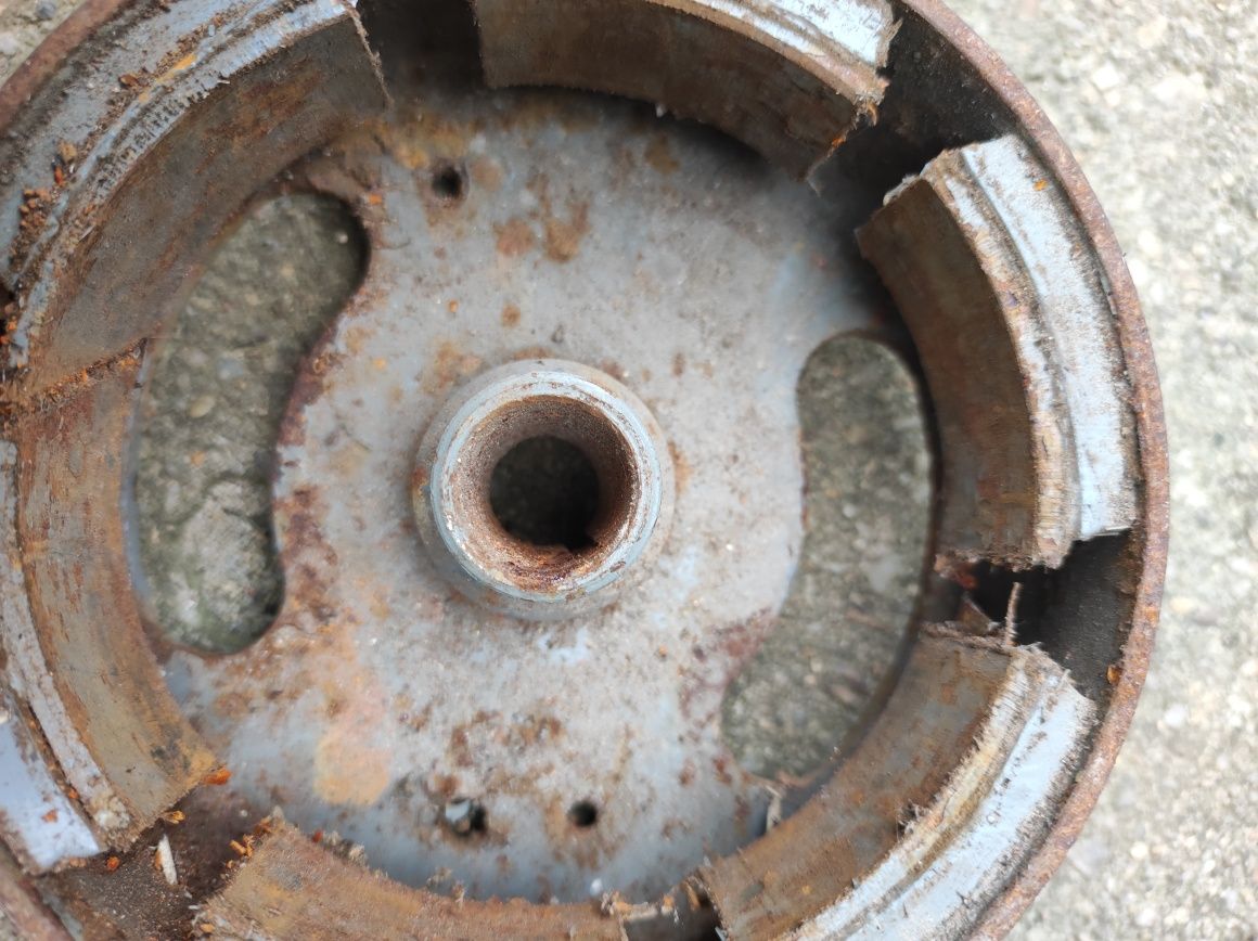 Magneto Romet hart koło zamachowe iskrownika magnesy / nr. 7.152