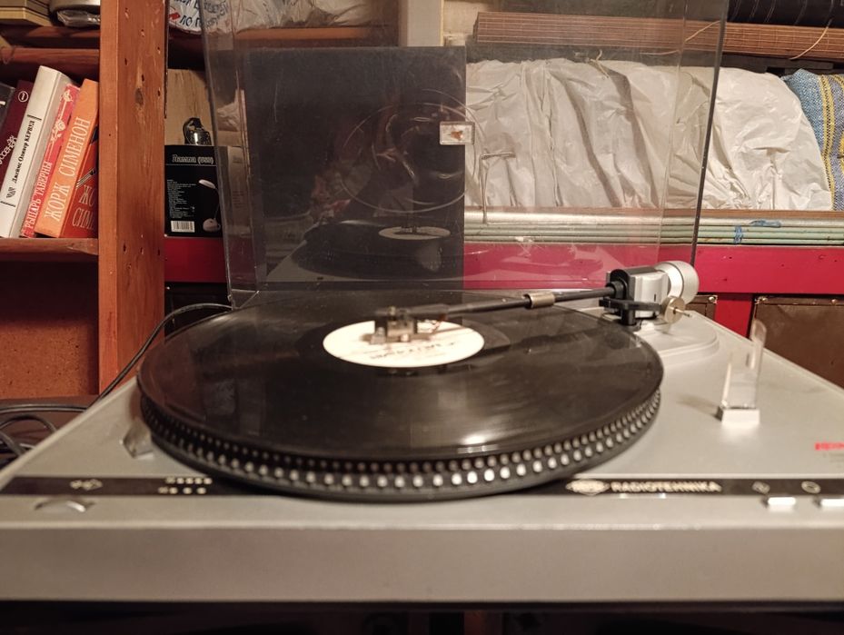 Ария -102 стерео электропроигрователь