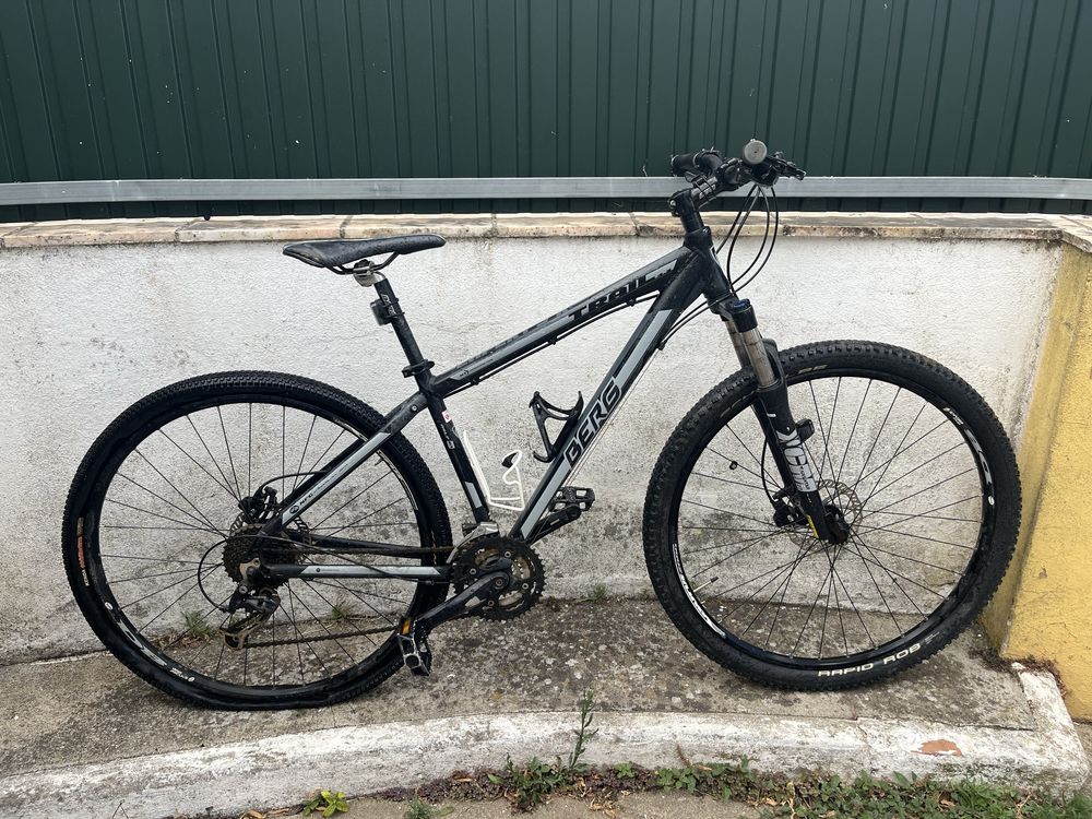 Bicicleta Berg Trail Expert 9’R Series