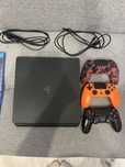 Ps 4 1tb + 3 pady + 5 gier