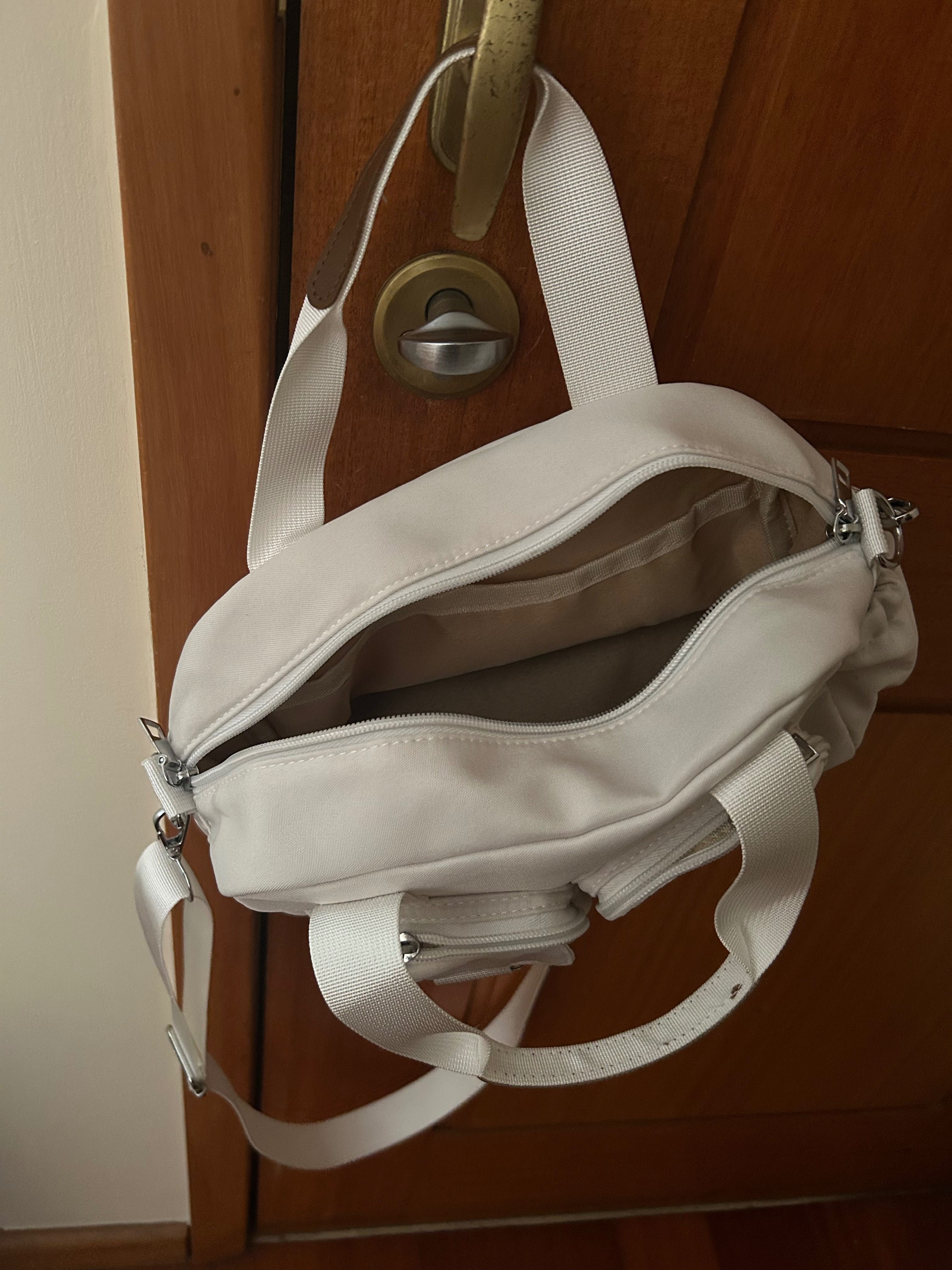 Bolsas, carteiras a tiracolo