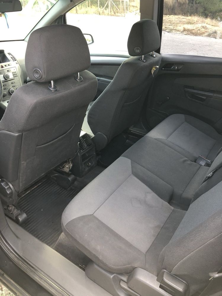 Opel  Zafira 1.8 газ/ бензин