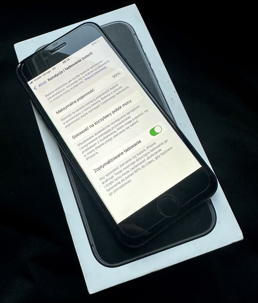 Iphone SE 3 gen 2022r.