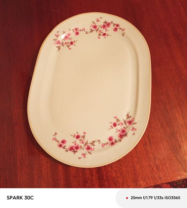 Фарфоровое блюдо Коростень 36х26 см.