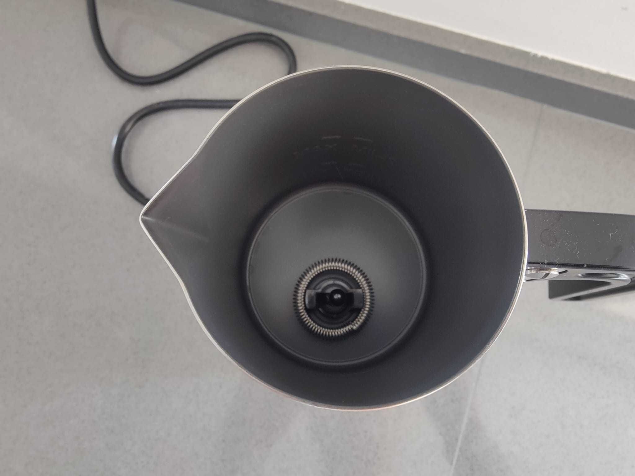 Espumador de leite Nespresso Aeroccino 4 | 5 meses | Como novo