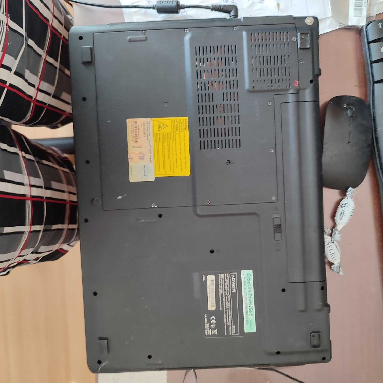 Advent 9117 Laptop 17 inch