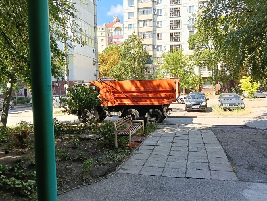 Вывоз мусора, доставка сыпучих