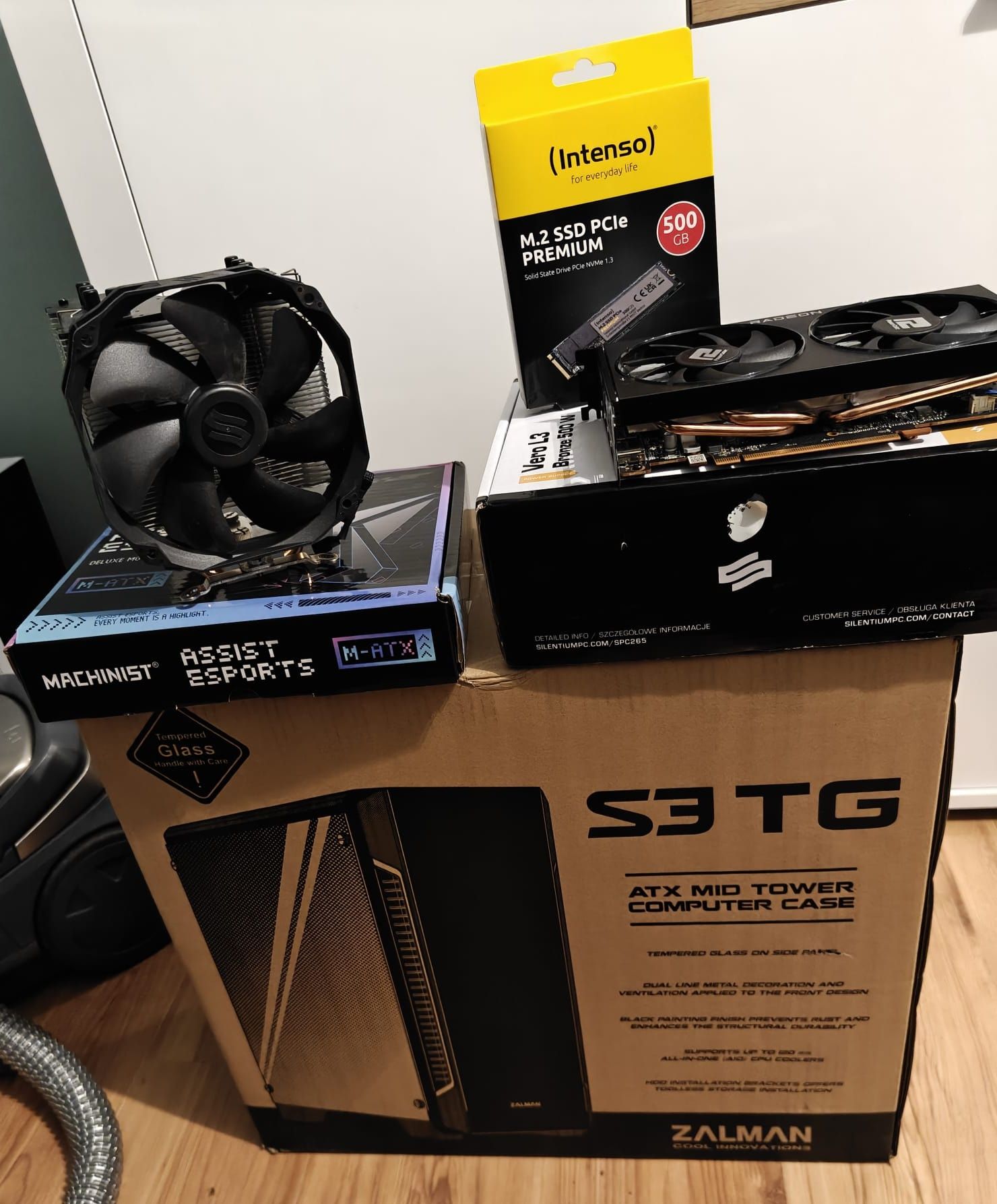 Komputer 12 rdzeni, 32 GB ddr4, RX 6600, m.2 500gb