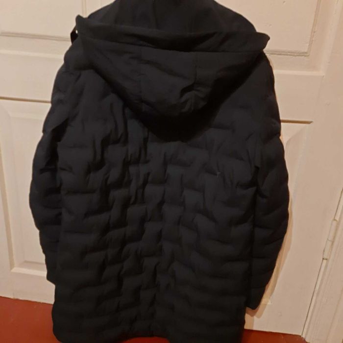 Чоловіча куртка в гарному стані