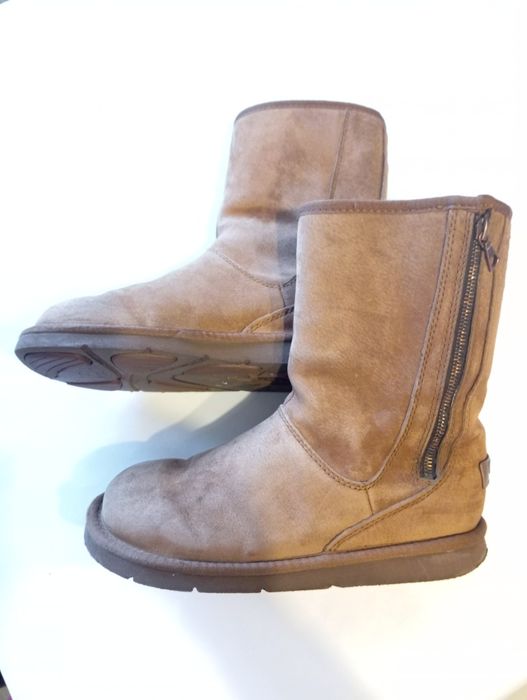 Buty skórzane UGG 38