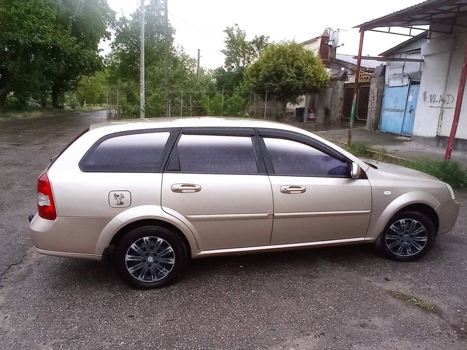 Продам Автомобиль Шевроле Лачетти, 1,8;2008г. золотистый, газ бен