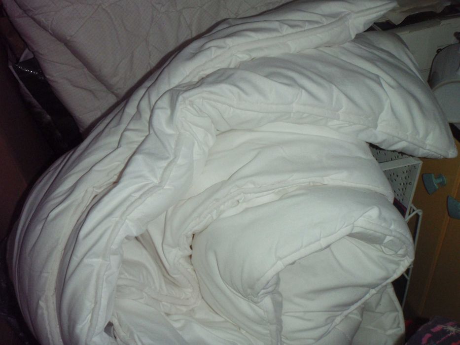 Kołdra duża 200 x 220 cm, antyalergiczna, puszysta, polski wyrób