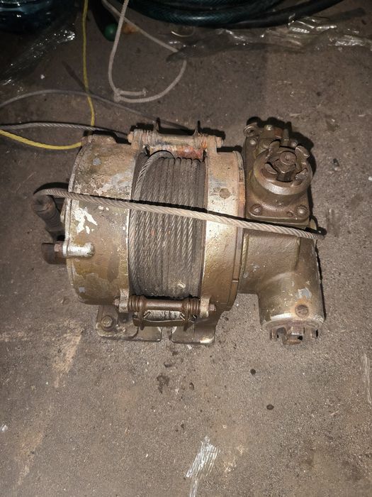 Лебідка БЛ 47м з тросом