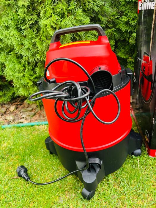 Вакуумний пилосос Einhell TC-VC 1825 з Німеччини